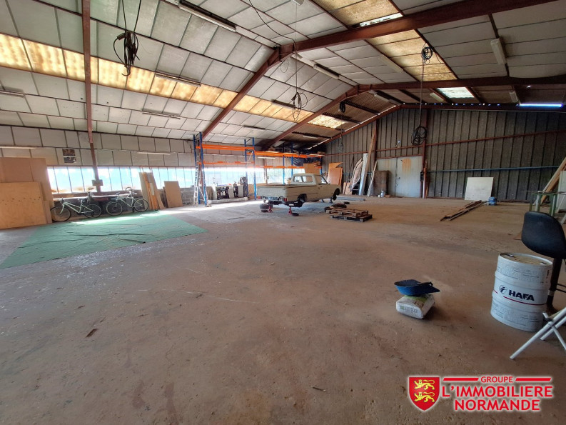 location Entrepot Saint Pierre La Garenne - Photo 2