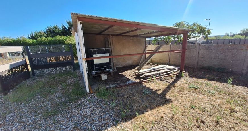 location Entrepot Saint Pierre La Garenne