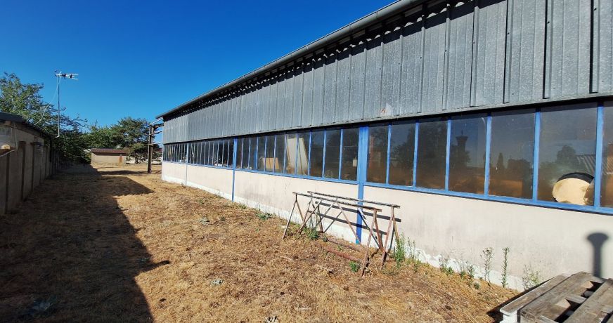location Entrepot Saint Pierre La Garenne