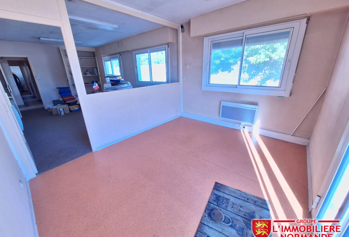 location Entrepot Saint Pierre La Garenne - Photo 3