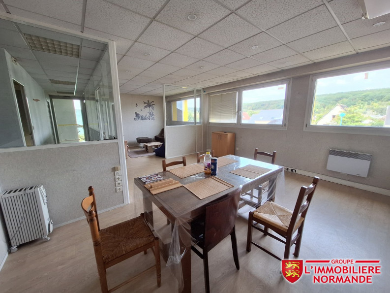 location Entrepots et bureaux Gravigny - Photo 4