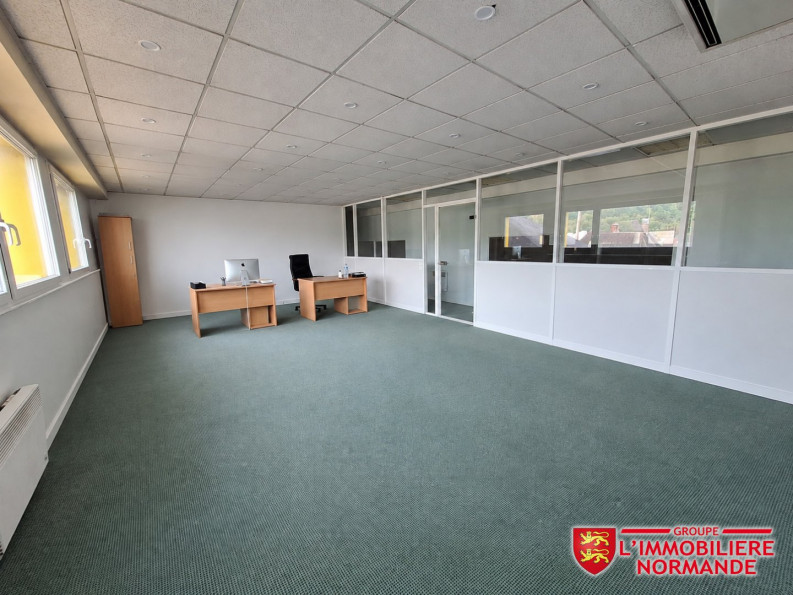 location Entrepots et bureaux Gravigny - Photo 5