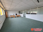 location Entrepots et bureaux Gravigny