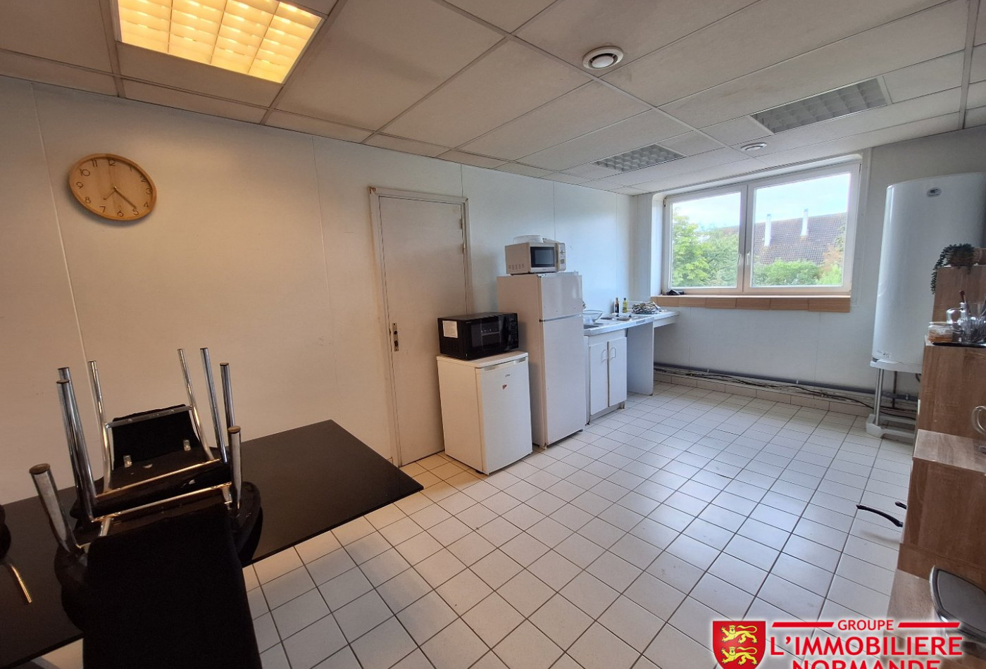 location Entrepots et bureaux Gravigny - Photo 7
