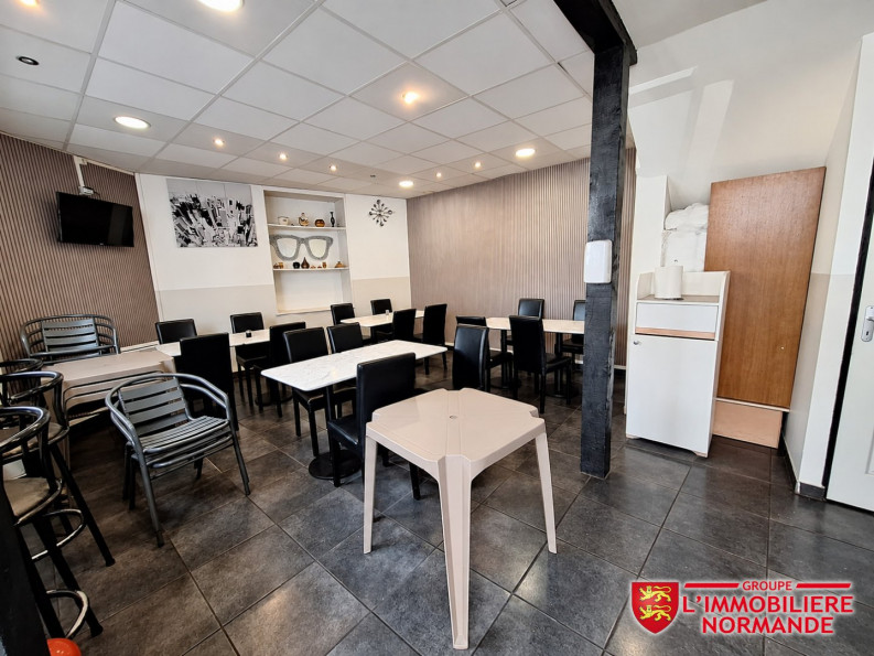 location Local commercial Elbeuf - Photo 1