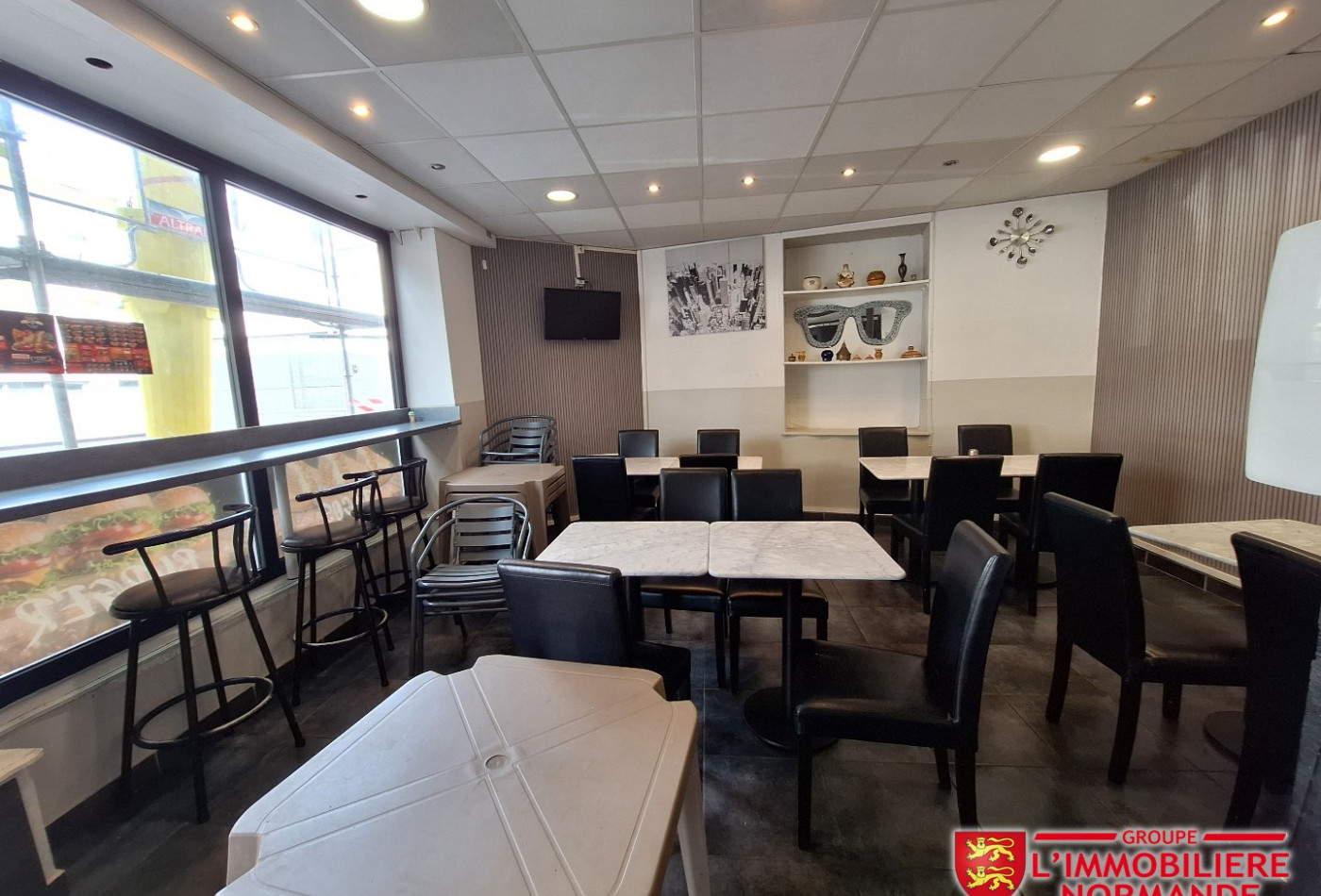 location Local commercial Elbeuf - Photo 2