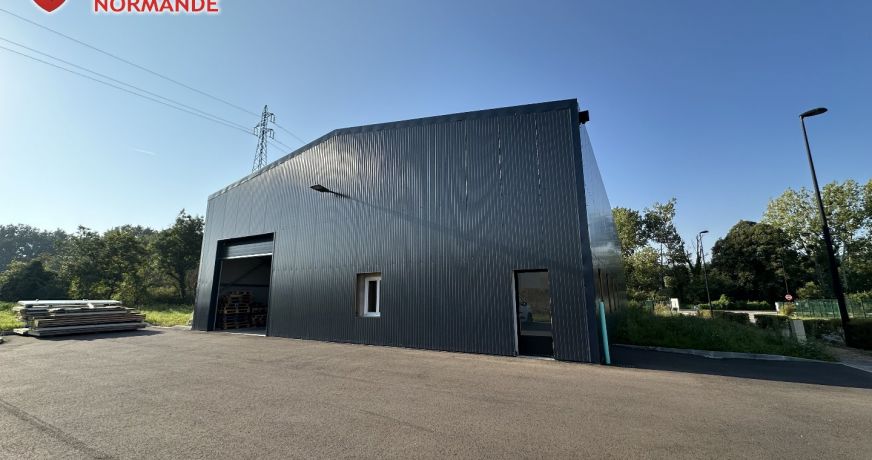 vente Local industriel La Croix Saint Leufroy