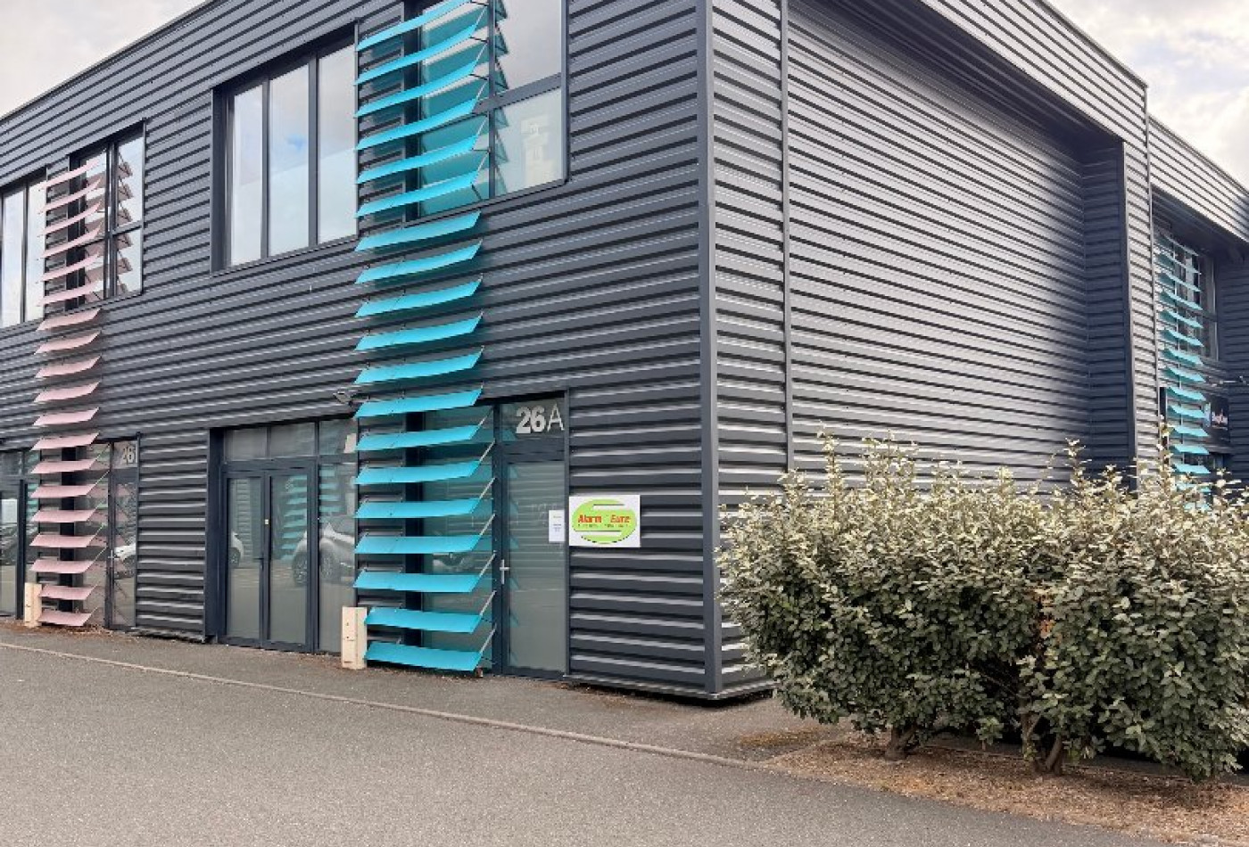 vente Ateliers et bureaux Val De Reuil - Photo 1