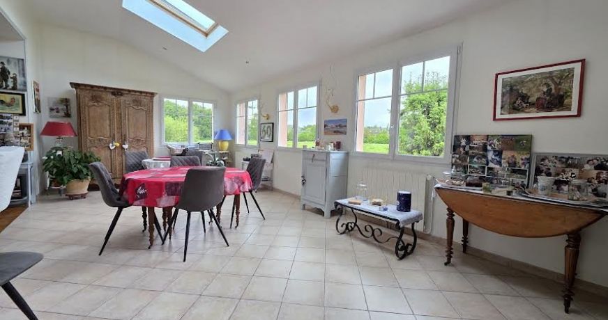 vente Maison Charleval