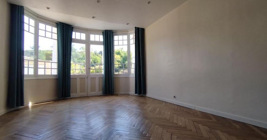 vente Maison Charleval