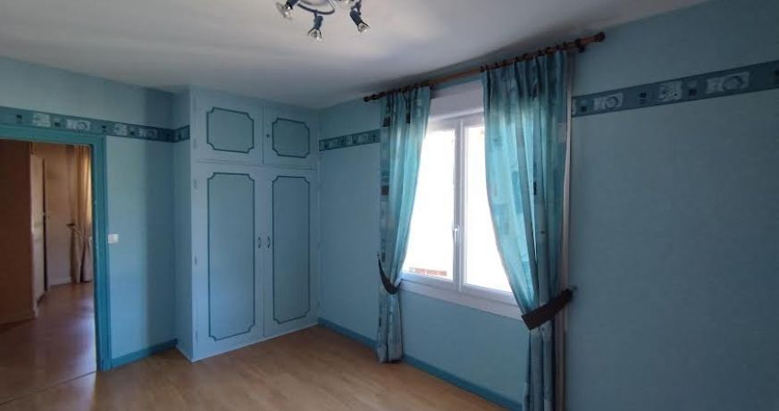 vente Maison Charleval