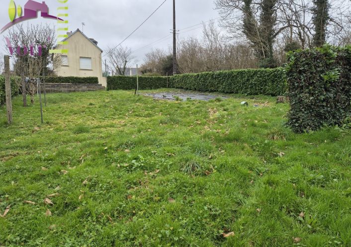 à vendre Terrain Hopital-camfrout