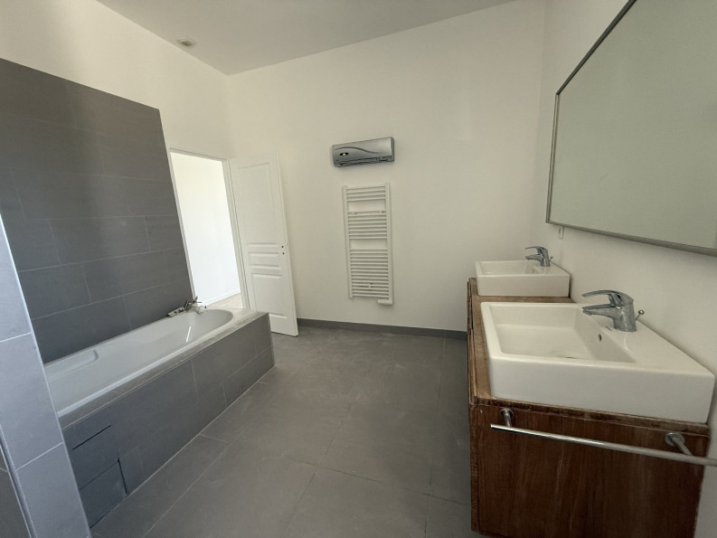 vente Maison Redessan - Photo 8