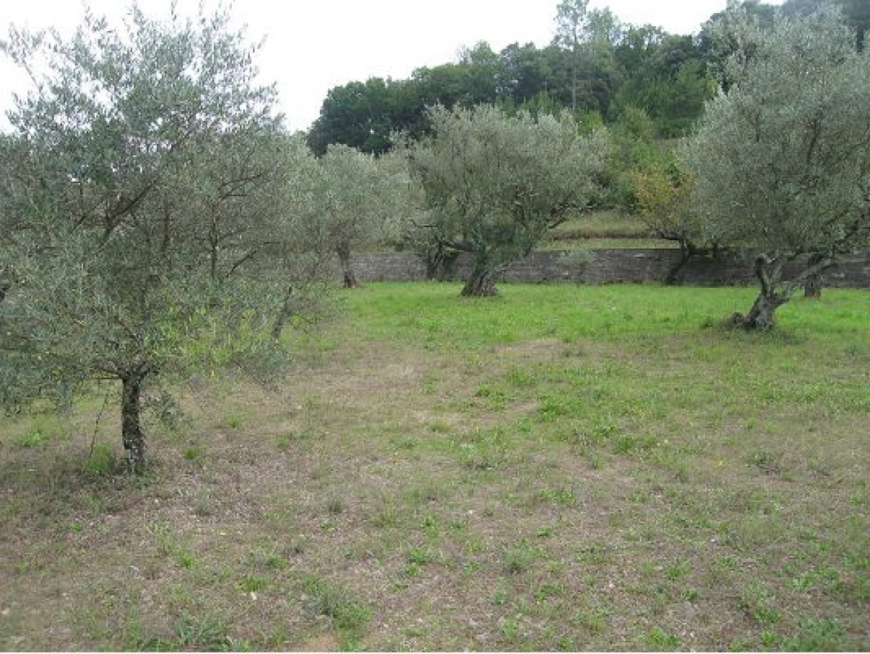 vente Terrain constructible Saint Bres - Photo 1