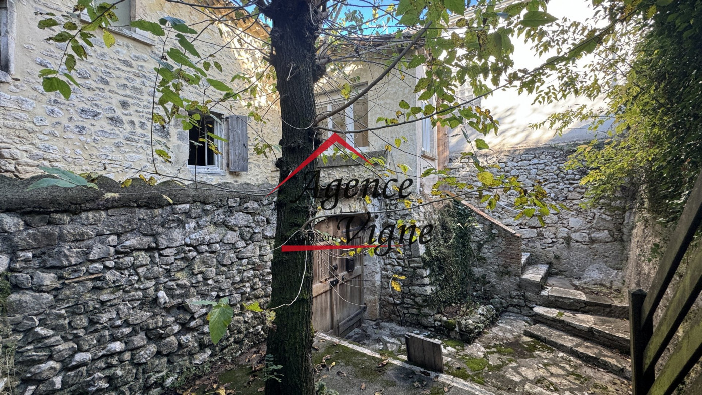 sale Maison de village AllÈgre-les-fumades - Photo 4