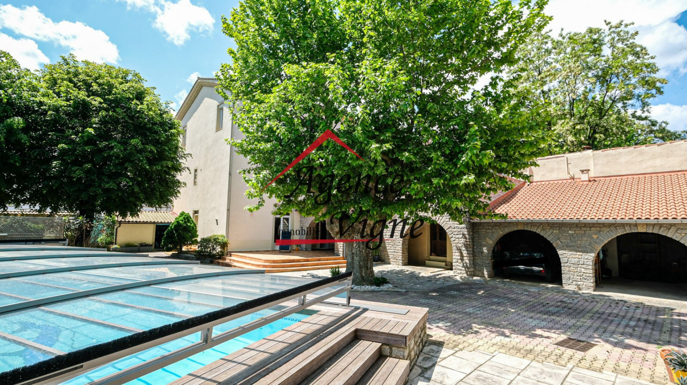 sale Demeure de ville et village Le Martinet - Photo 1