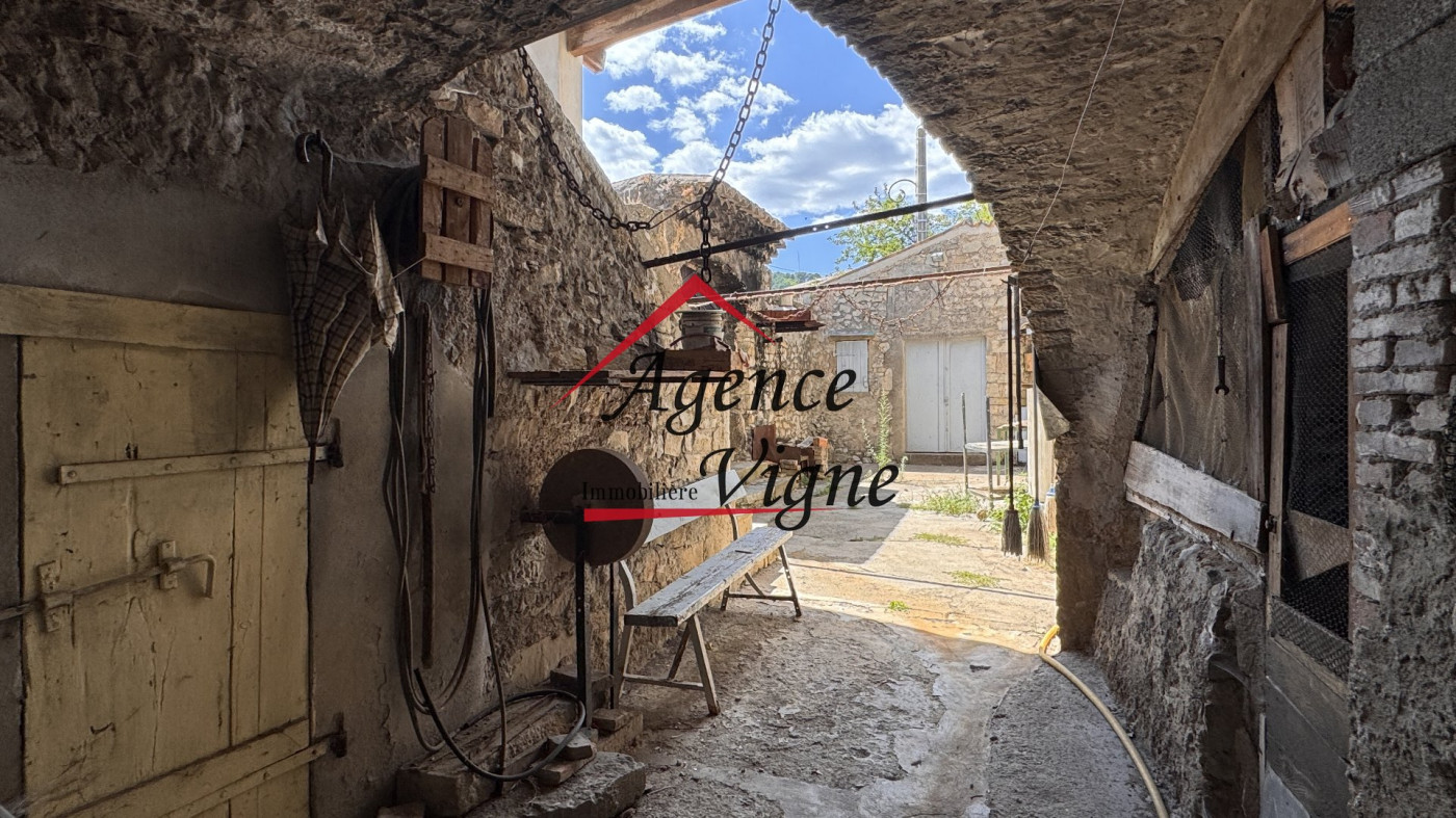 sale Maison en pierre Courry - Photo 9