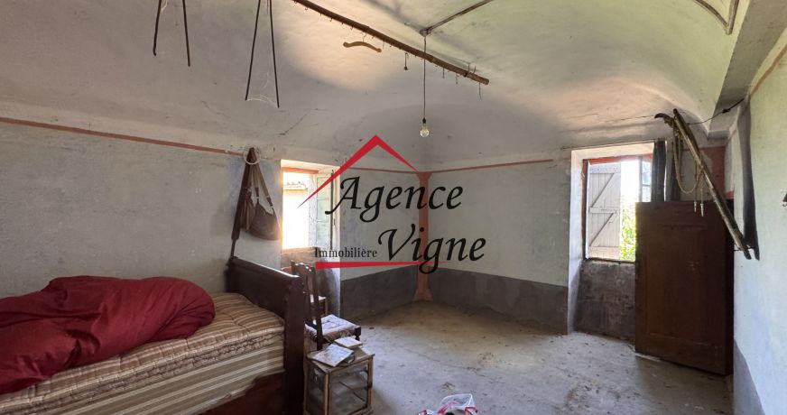 vente Maison en pierre Courry