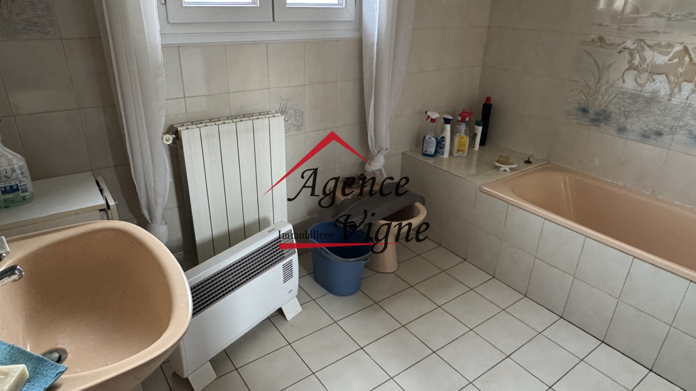 vente Villa Saint Julien Les Rosiers - Photo 10