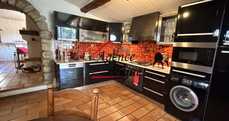 vente Demeure de ville et village Rochegude