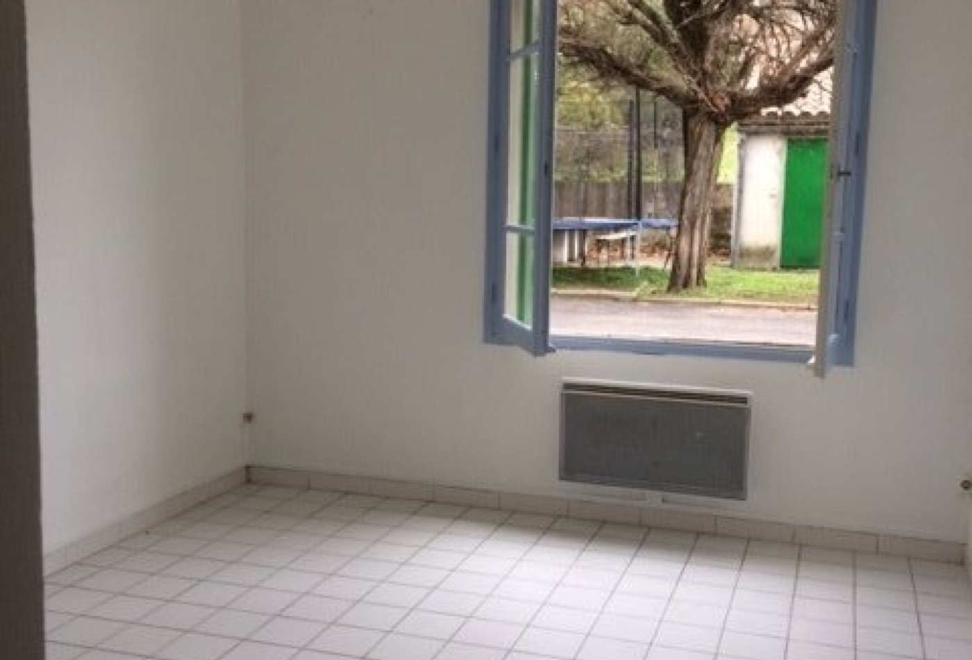 location Appartement Lasalle - Photo 1