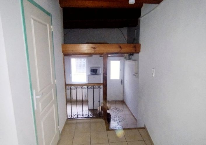 à louer Appartement Aveze