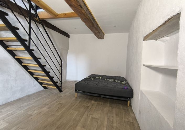 à louer Appartement Aveze