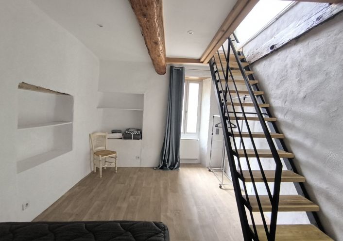 à louer Appartement Aveze