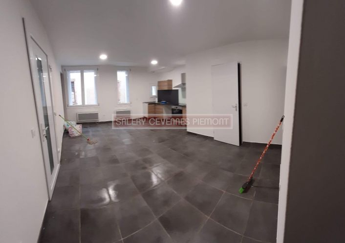 à louer Appartement Sumene