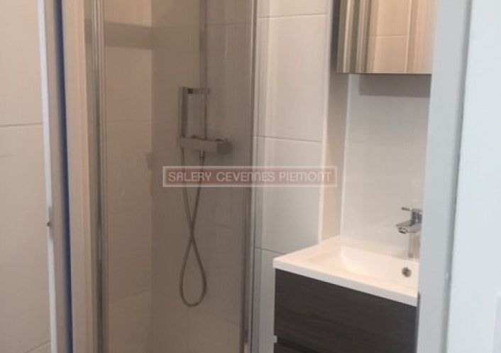 à louer Appartement Sumene