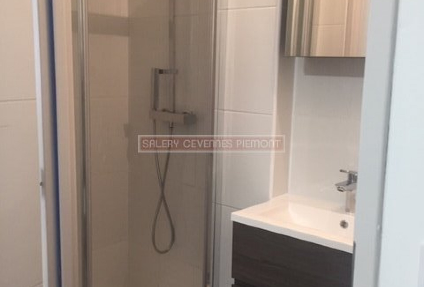 location Appartement Sumene - Photo 5