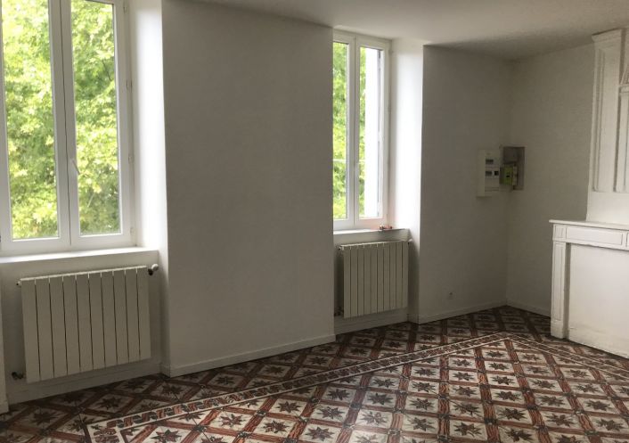 à louer Appartement Ganges