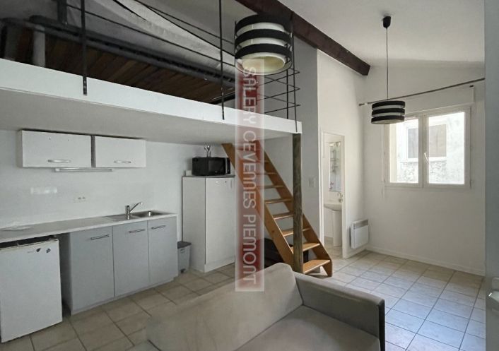 à louer Studio mezzanine Anduze