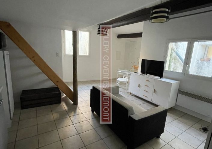 à louer Studio mezzanine Anduze