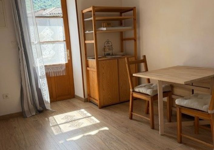 à louer Appartement Mialet