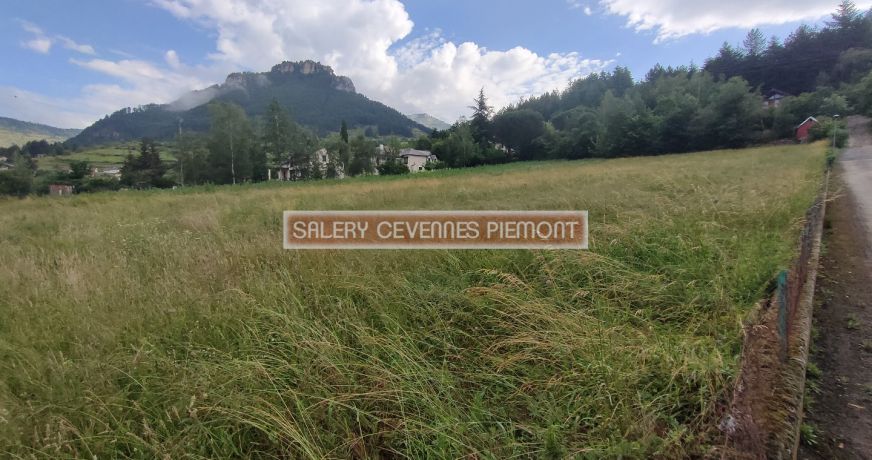 vente Terrain constructible Ispagnac