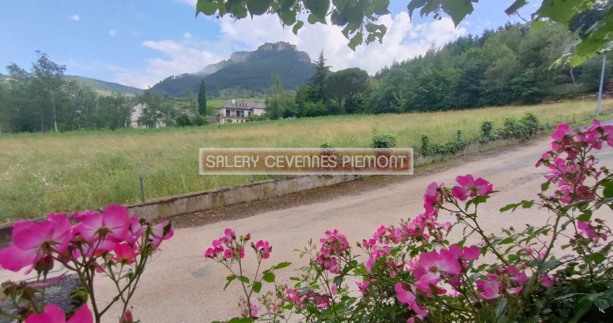 vente Terrain constructible Ispagnac