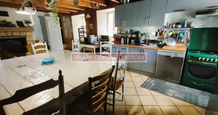 vente Maison de village Le Bleymard