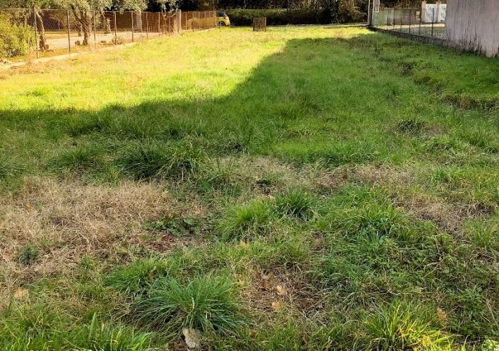 à vendre Terrain constructible Lezan