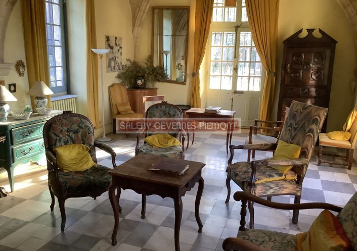 à vendre Château Uzes