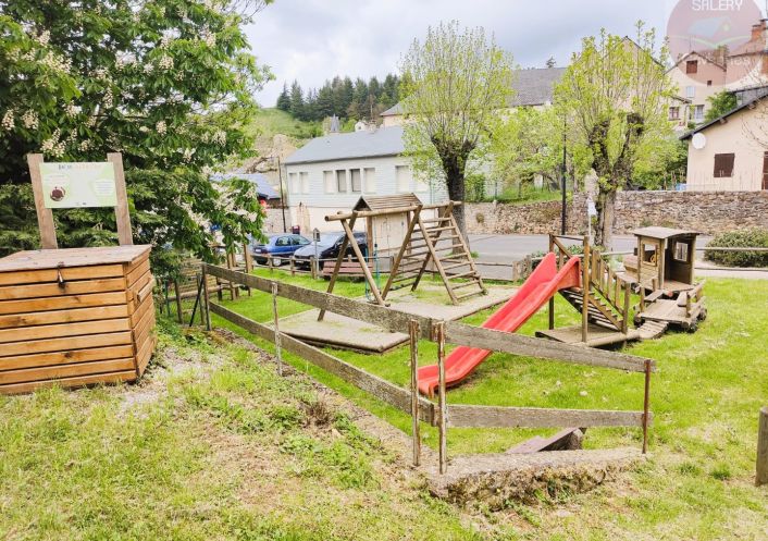 à vendre Terrain constructible Lanuejols