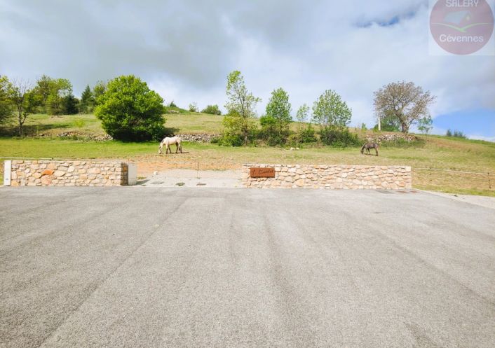 à vendre Terrain constructible Lanuejols