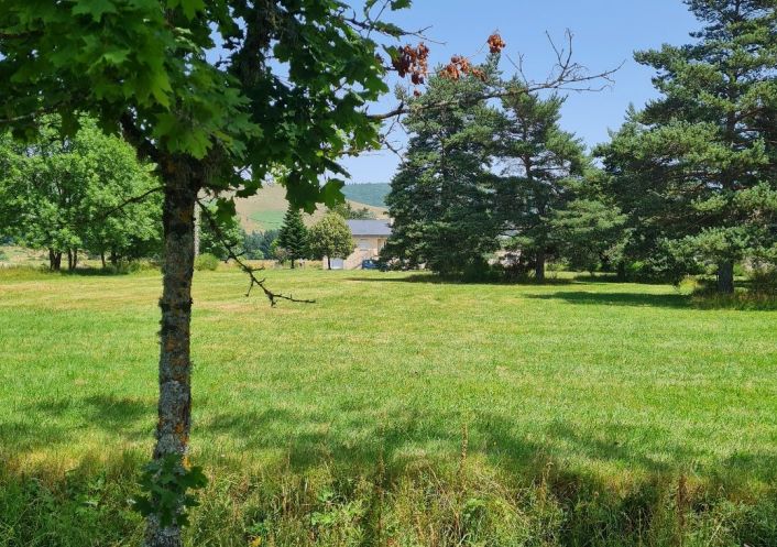 à vendre Terrain constructible Saint Sauveur Camprieu