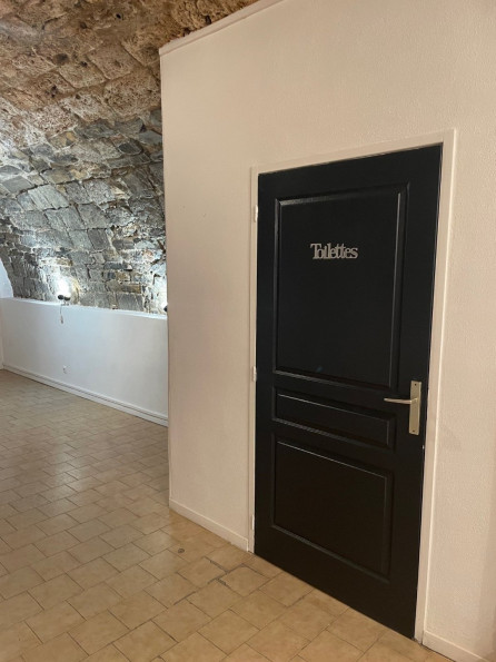 location Local commercial Anduze - Photo 8