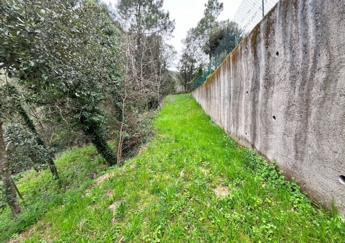 à vendre Terrain constructible Monoblet