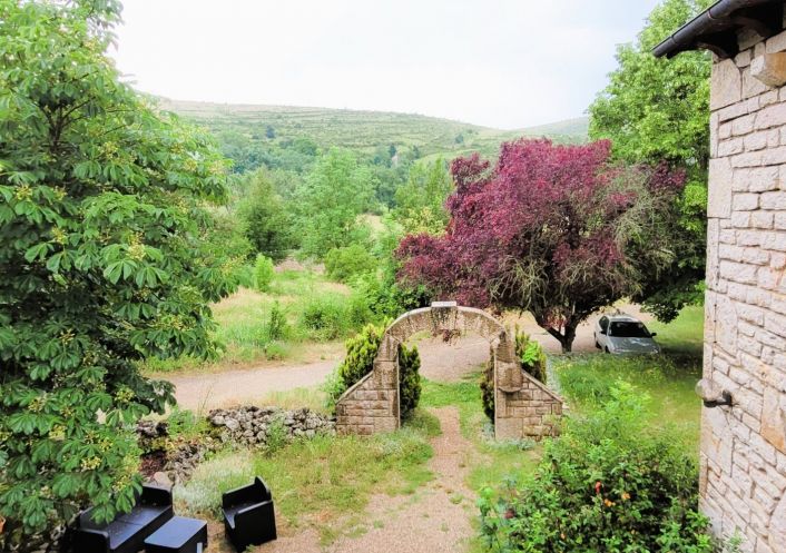 à vendre Maison en pierre Mas Saint Chely