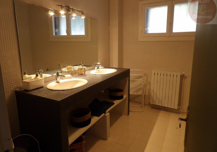 à vendre  Vezenobres