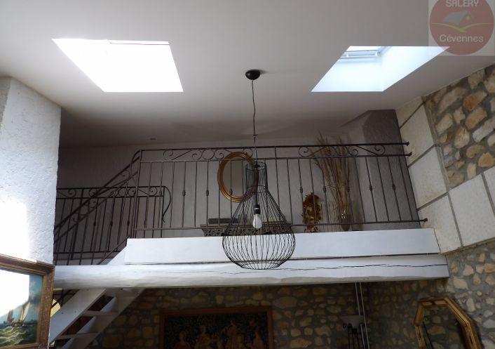 à vendre  Vezenobres