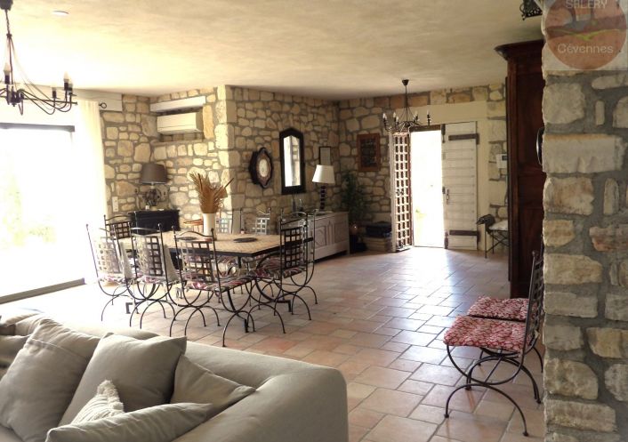 à vendre  Vezenobres