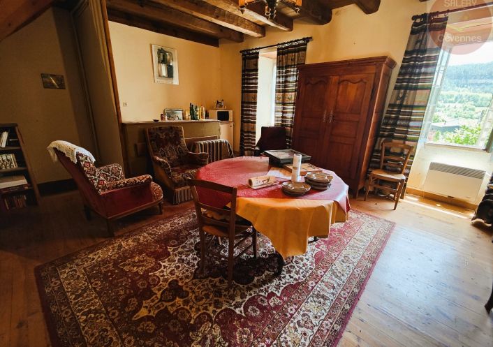 à vendre Ensemble immobilier Grezes